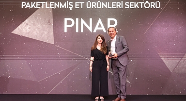 Pınar Et'e 