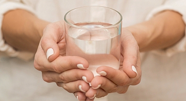 Günlük 2 litre su tüketmeliyiz