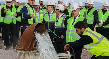 İlk ruhsatlar yatırımcılara teslim edildi